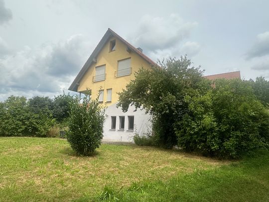Arbeiten und Wohnen Wohnhaus mit Werkstatt, Lager und Büroräumen im
